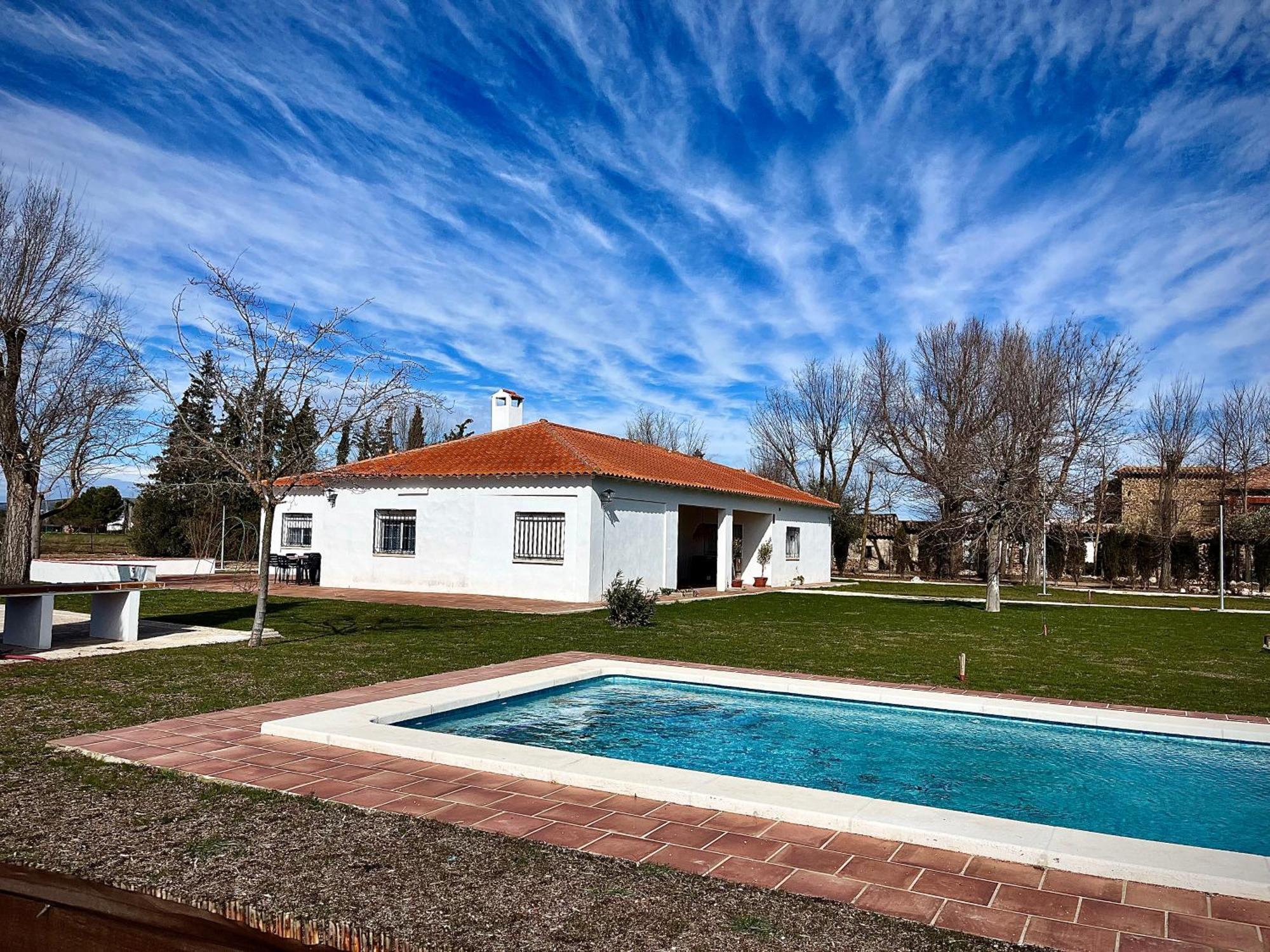 Villa Mercedes Аргамасилья-де-Калатрава Экстерьер фото
